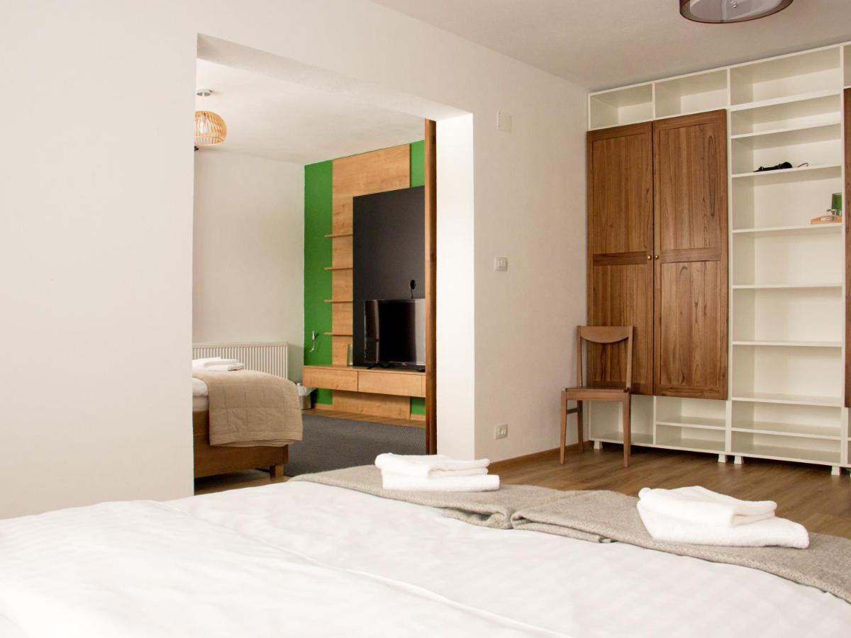 Chalet Delut Botus Bagian luar foto