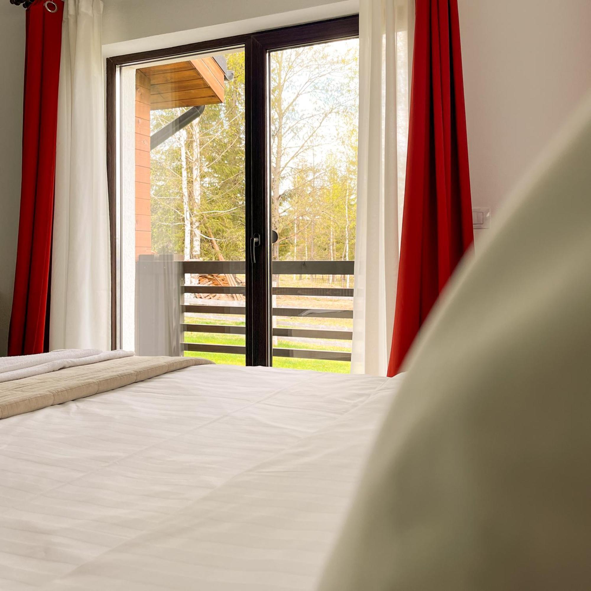 Chalet Delut Botus Bagian luar foto
